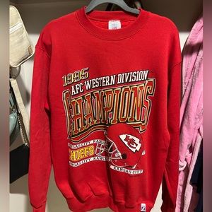 Vintage 1995 Chiefs Crew neck. Size medium